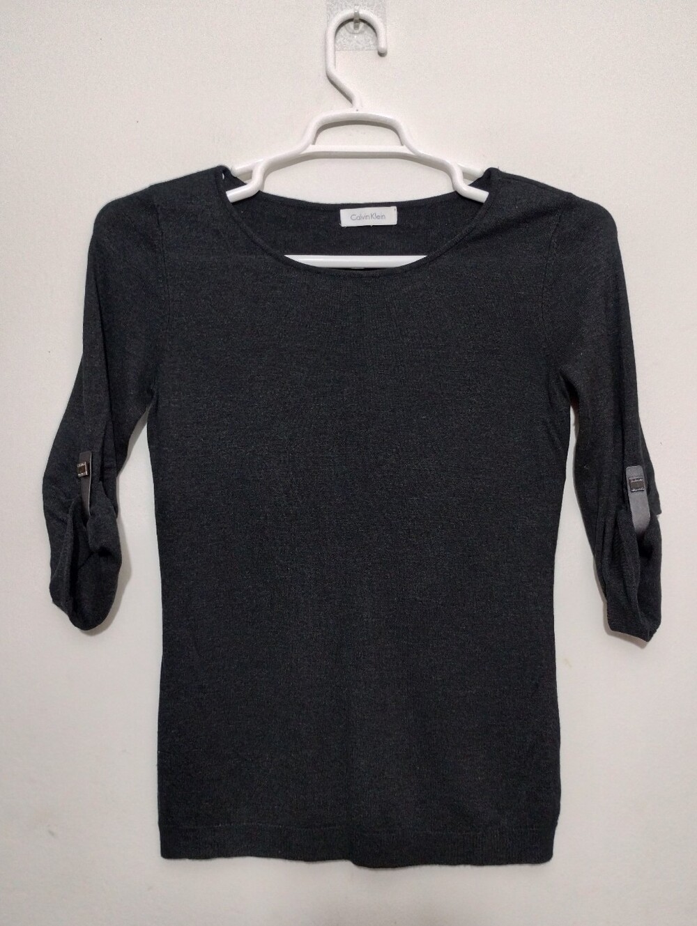 Calvin Klein Silk Blend Womens XS Knit Top Roll Tab Sleeve Pullover Preppy